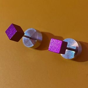 Small Purple Cube Stud Earrings - stainless steel